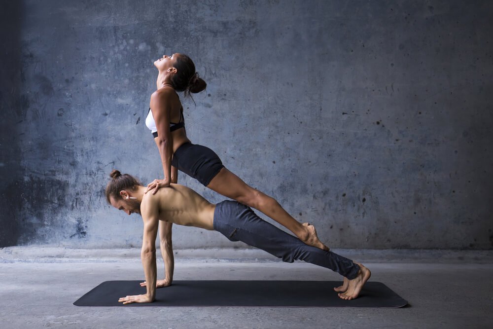 Dоg Pоѕе - Romantic Yoga Pоѕеѕ